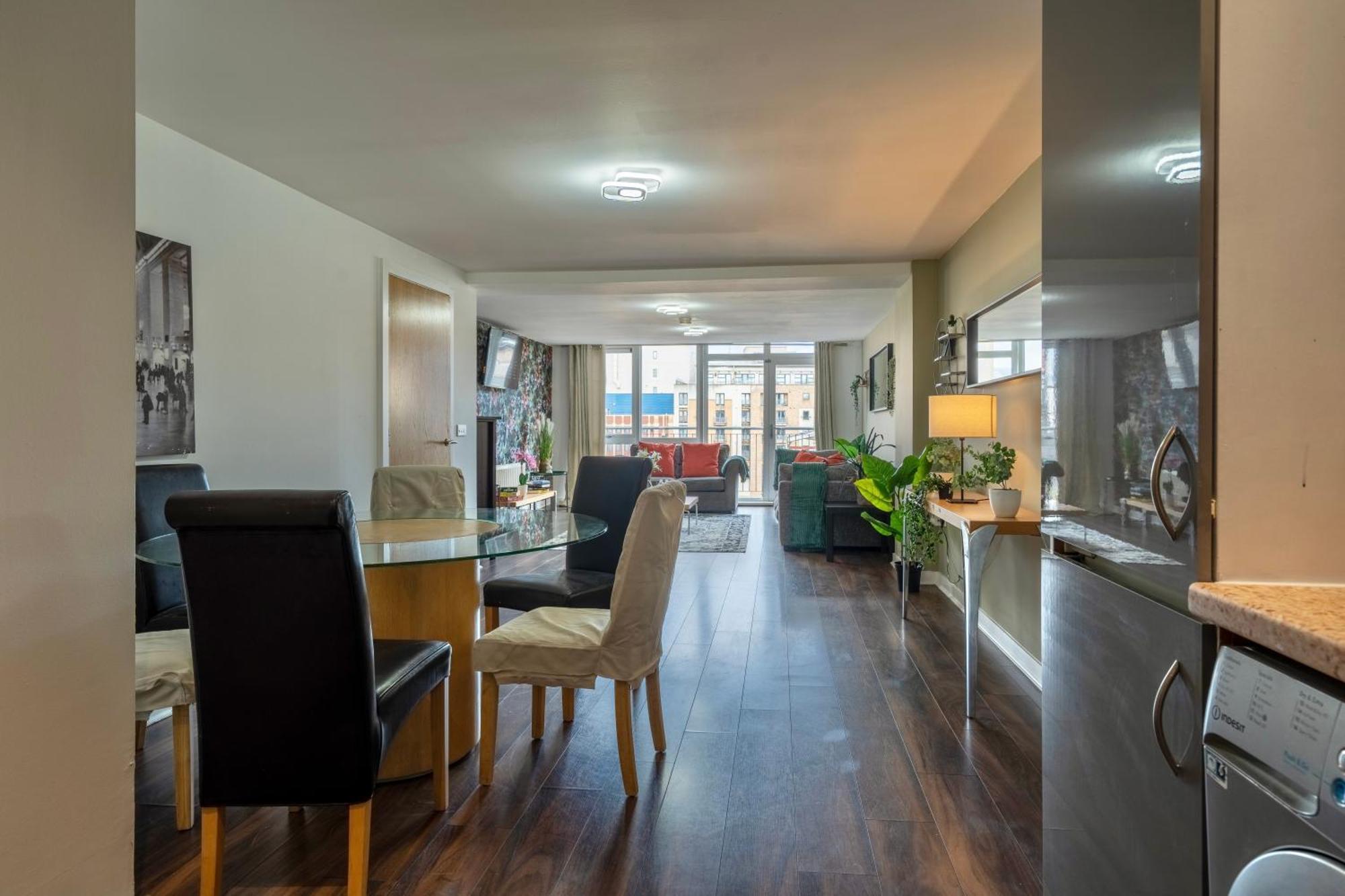 Movie House Executive Suite - Secure Free Parking Μπέλφαστ Εξωτερικό φωτογραφία